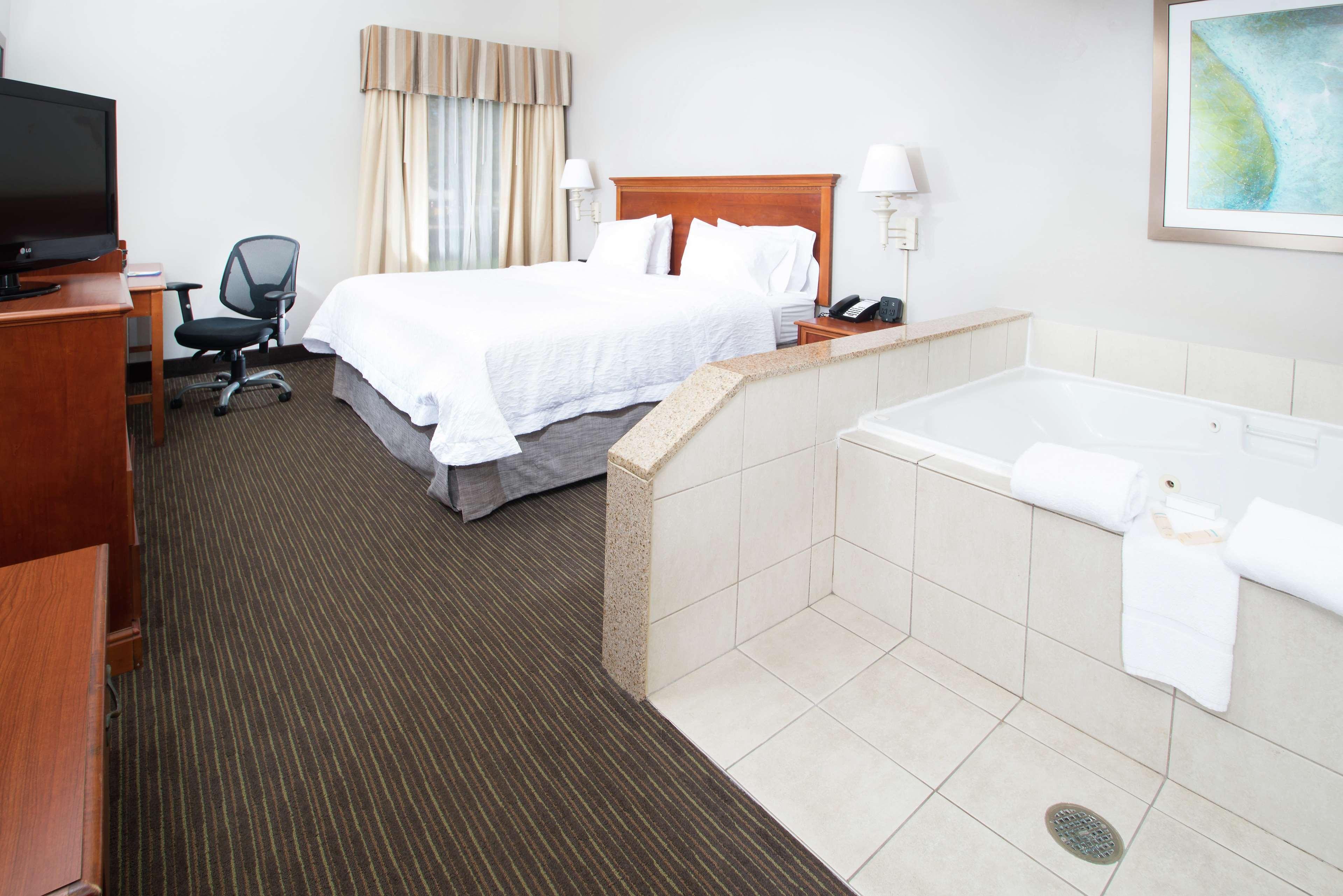 Hampton Hotel