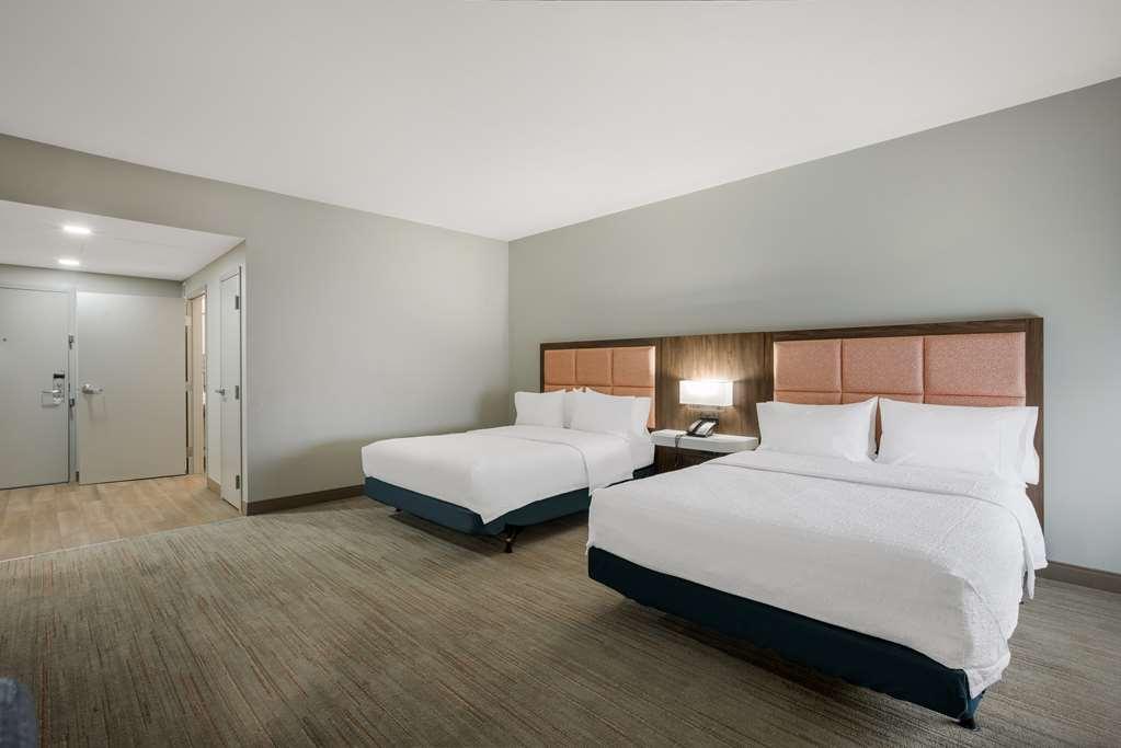 Hampton Hotel Linden